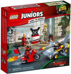 LEGO Juniors 10739 Atacul rechinului č.1